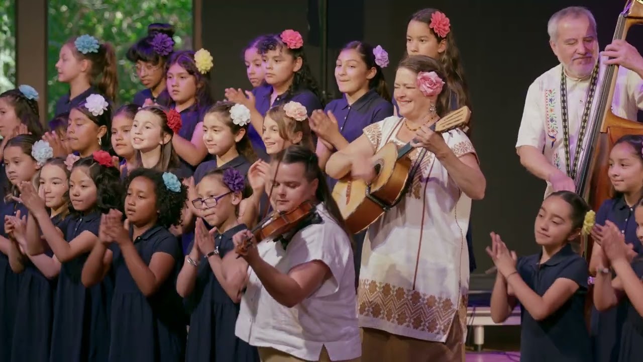 el Tecolote: iSing with Cascada de Flores