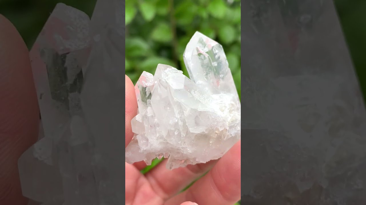 ヒマラヤ水晶クラスター 天然水晶 浄化のクリスタル