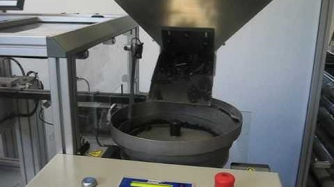 Mechanical Engineering - Vibratory Bowl Feeder and Hopper Conveyor Demo