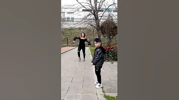 قول مخلد انا بحبك رح اكتب مجلد ههههههههه 