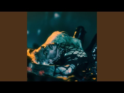 Putar DEEP HOUSE (Extended Mix) - Adam Lambert