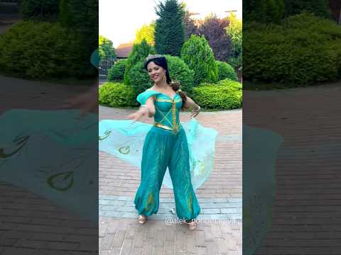 Jasmine🧞‍♀️✨#cosplay #disneyprincess #disneycosplay