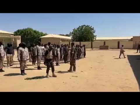 جيش قوووووووقوياهيييي ياميريسمبله ماهيه مافي الواسطه خربت دولهأنا ماشي نيالا عاجبني امن ياجن