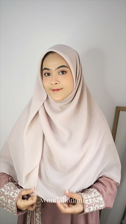Hijab Syar'i juga bisa dipake wisuda loohh, hasilnya cantik banget!!! #hijabwisuda #hijabsyari