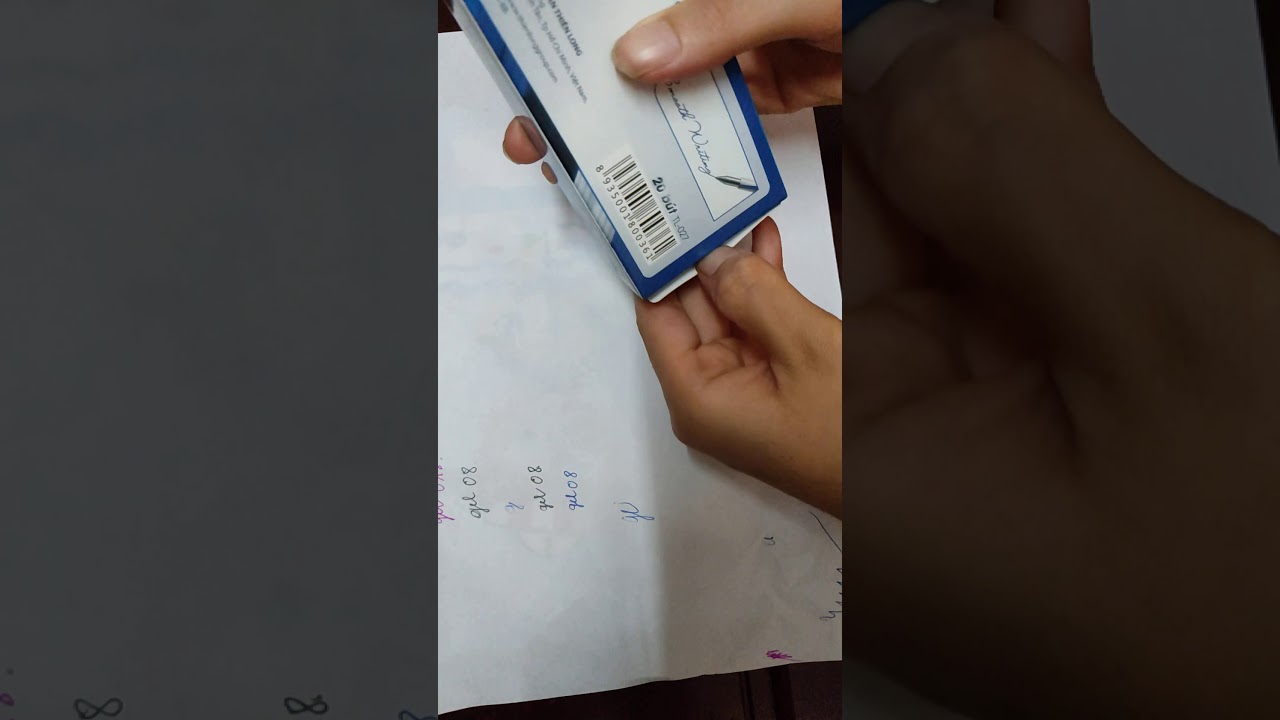 B&uacute;t Bi Thi&ecirc;n Long 027 Hộp 20 b&uacute;t gi&aacute; 35k