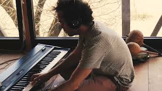 a minute of live looping bliss