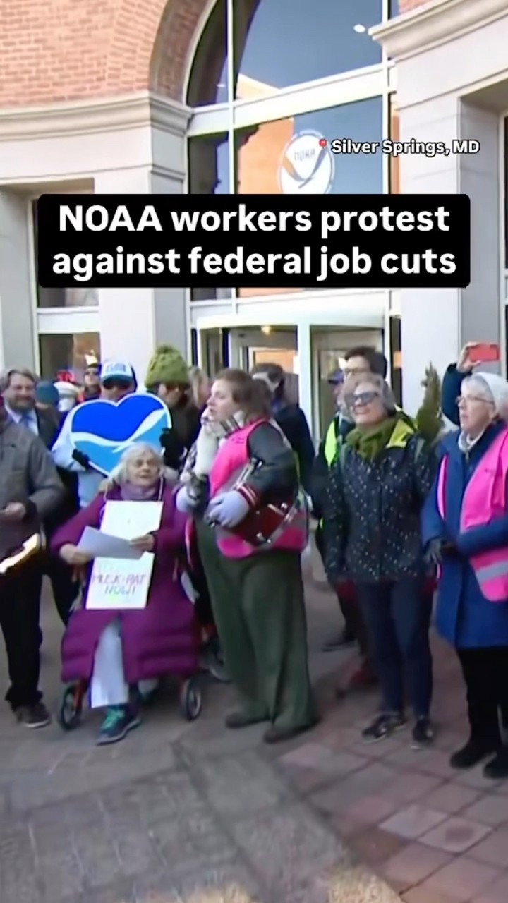 NOAA workers protest against federal job cuts #shorts