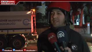 Denizlide Tarihi Okul Yandı Resimi