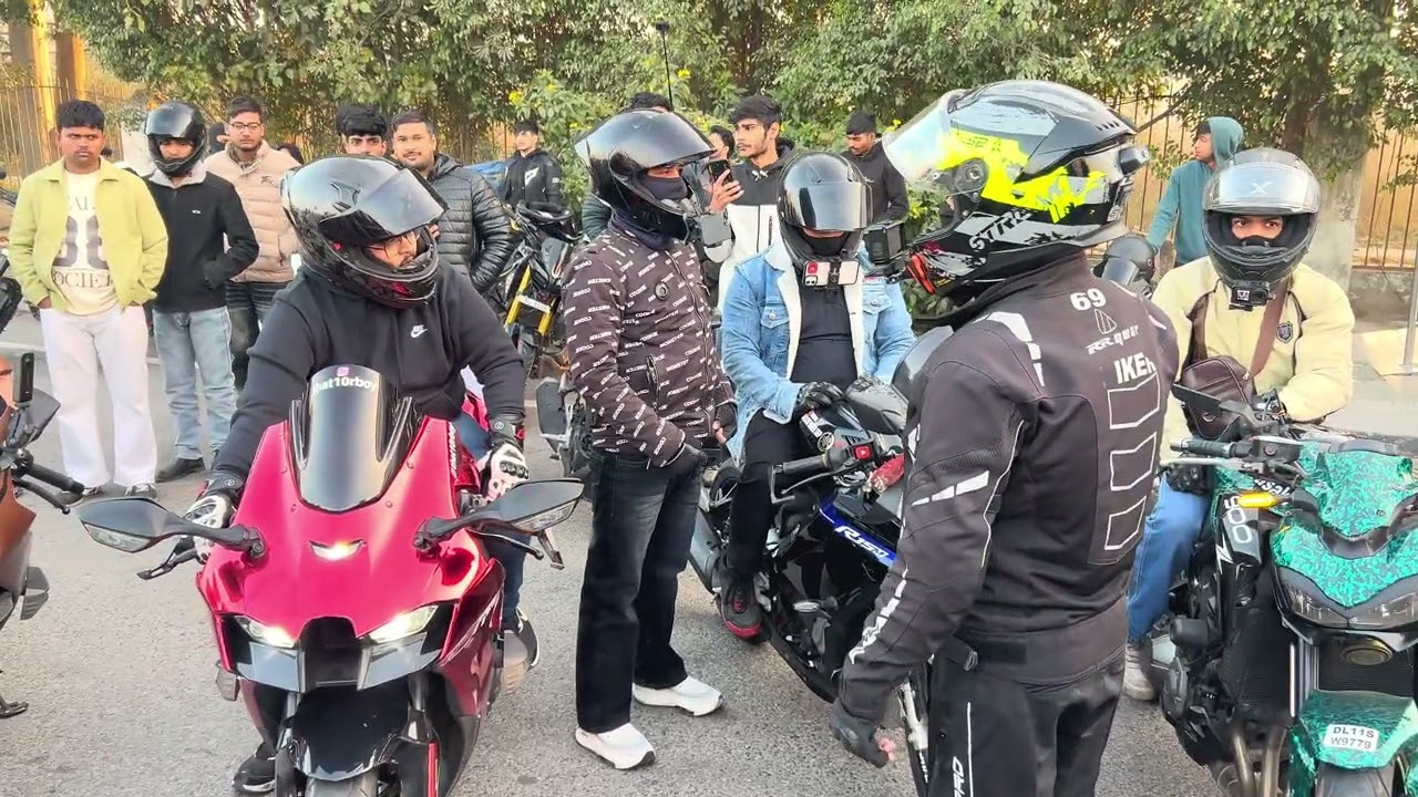 Ninja ZX10r vs BMW1000rr sound race ❤️🏍️🙏