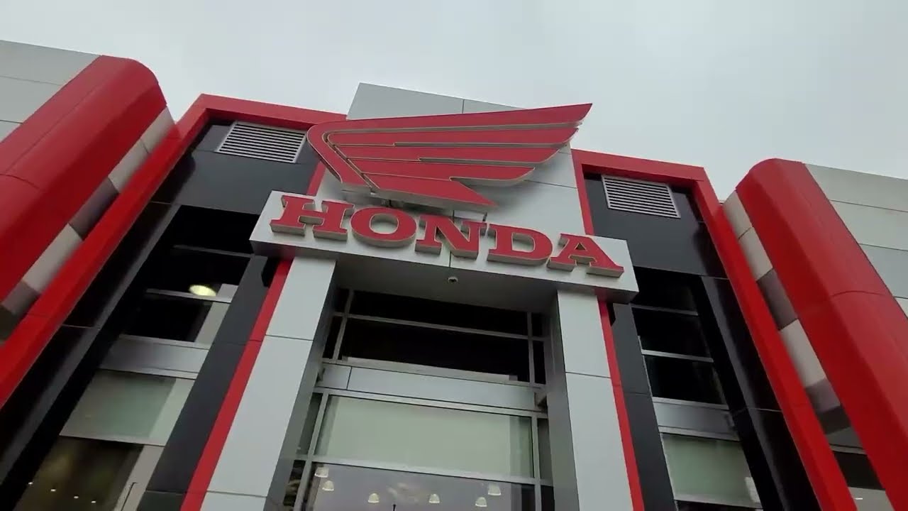 Peak Honda World Store Trailer