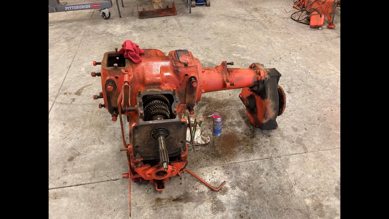 Allis Chalmers WD Torque Tube, Bell Housing removal Part 18 YouTube