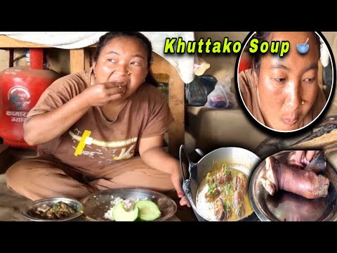 Delicious Pork Leg Soup | Cooked in My Own Traditional Style@sarmilarai-ic3rz 