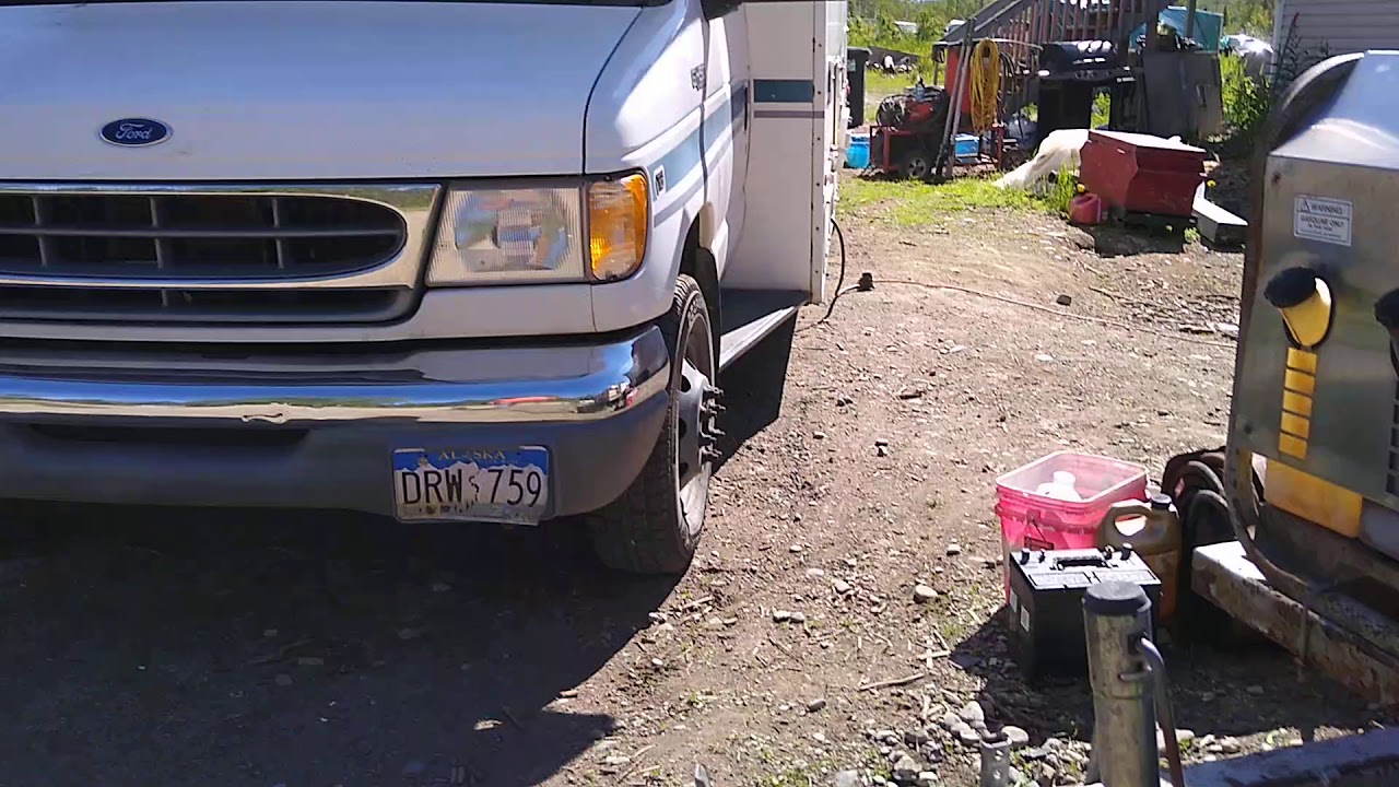 Changing the starter on a 2002 Malibu - YouTube