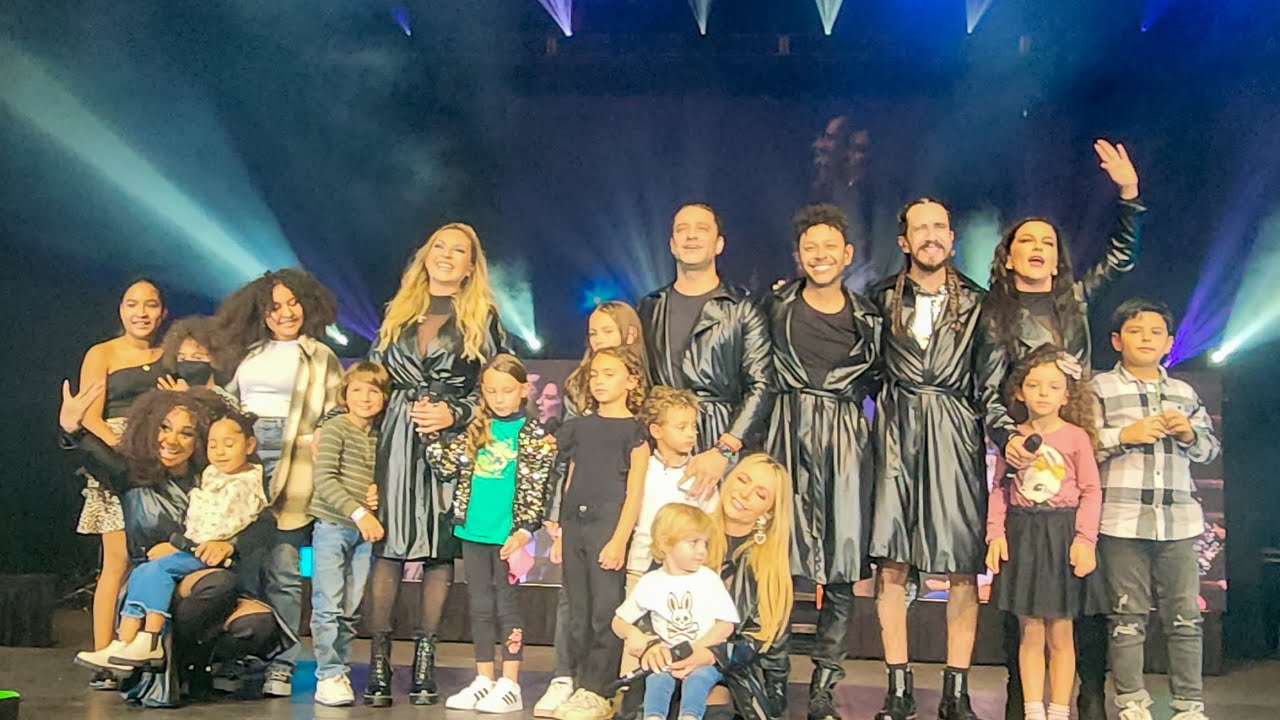 Ov7 - Te Necesito - Auditorio Nacional a lado de sus hijos. Momento inolvidable.