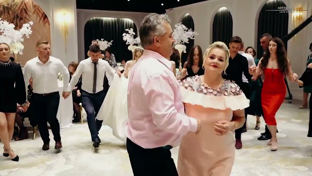 Formatia Major Suceava & Roxana Lupu Morosan(2022) - Nunta Marian & Roxana. Program 4.