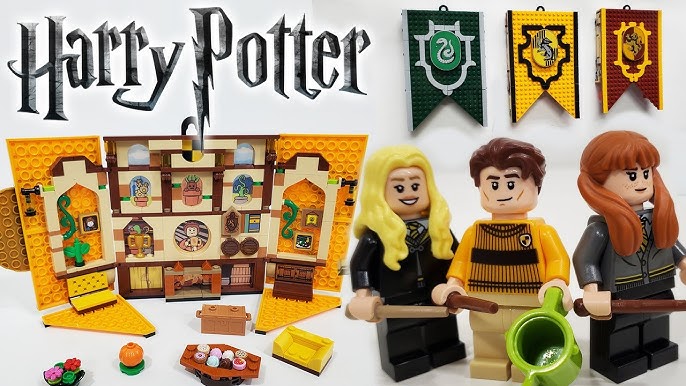 House Banners Early Review! LEGO Harry Potter 2023 