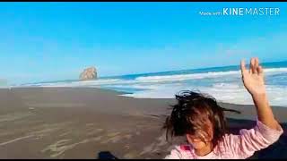 Wisata bahari PANTAI LAMPON Banyuwangi