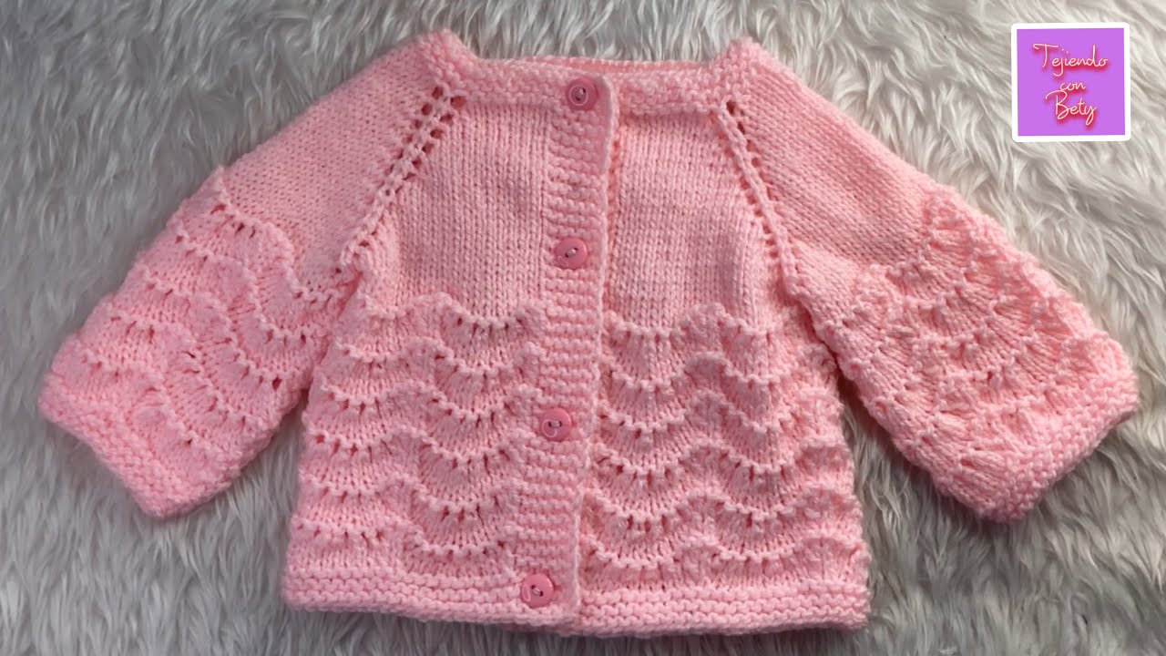 👶🏻Красивая маленькая кофточка, связанная двумя спицами или палочками.