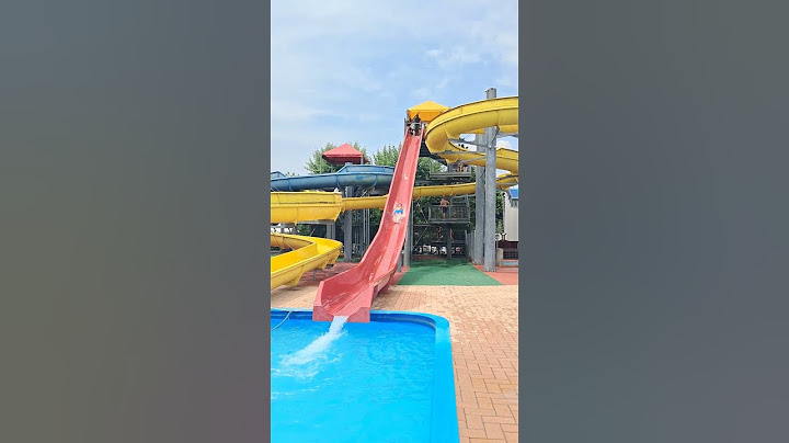 discesa dallo scivolo più alto della Lido parco acquatico  #piscina #scivolo #kamikaze kami