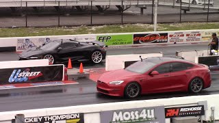 Tesla Plaid vs McLaren 765LT, Lamborghini Huracán \& GTR - Drag \& Roll