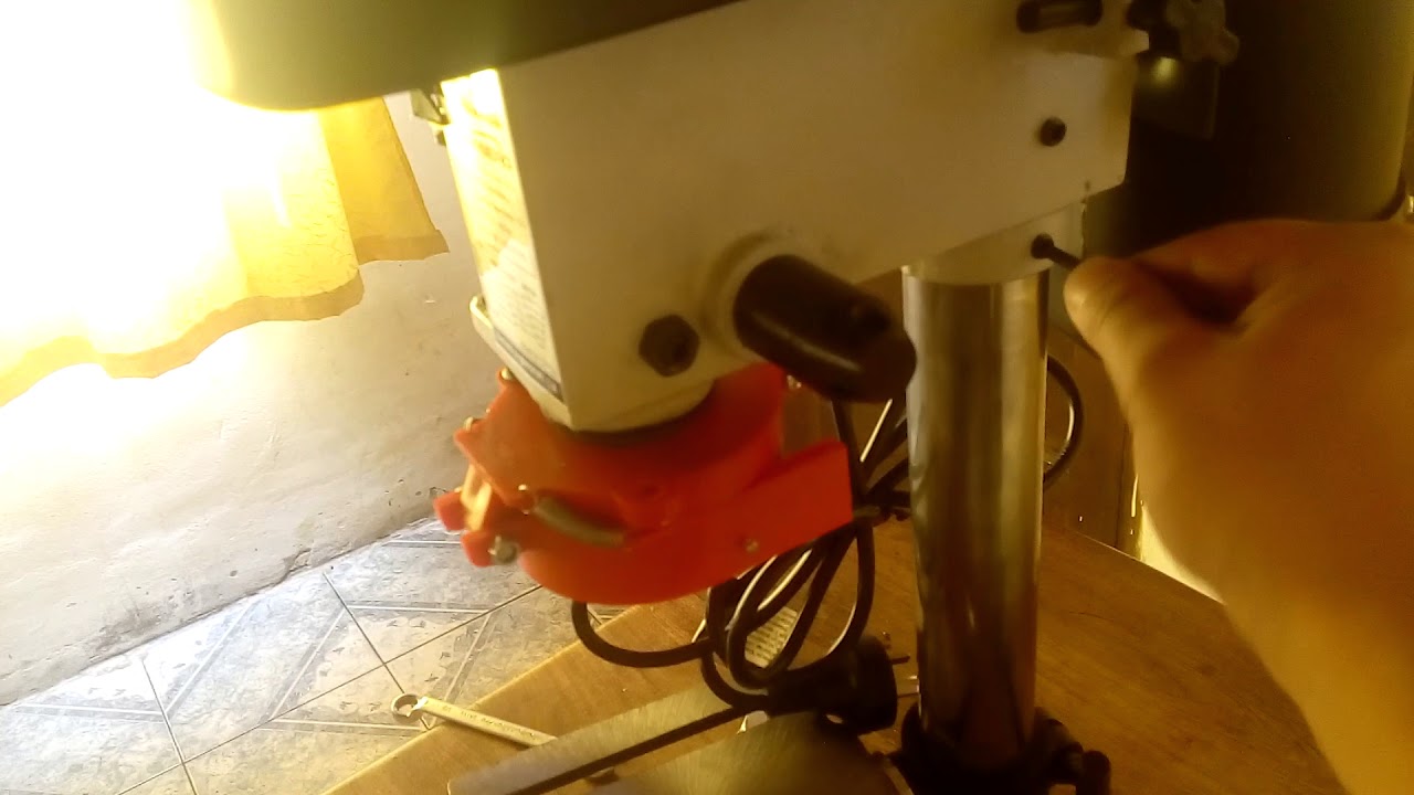 Taladro de banco barbero 13mm - YouTube