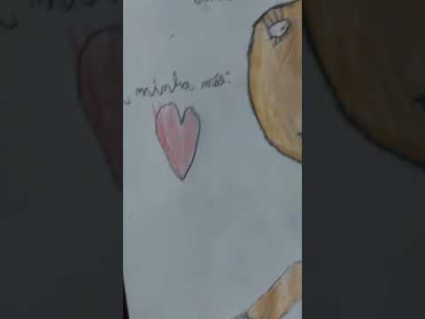 Entregando o desenho para a minha mãe❤️❤️❤️❤️❤️