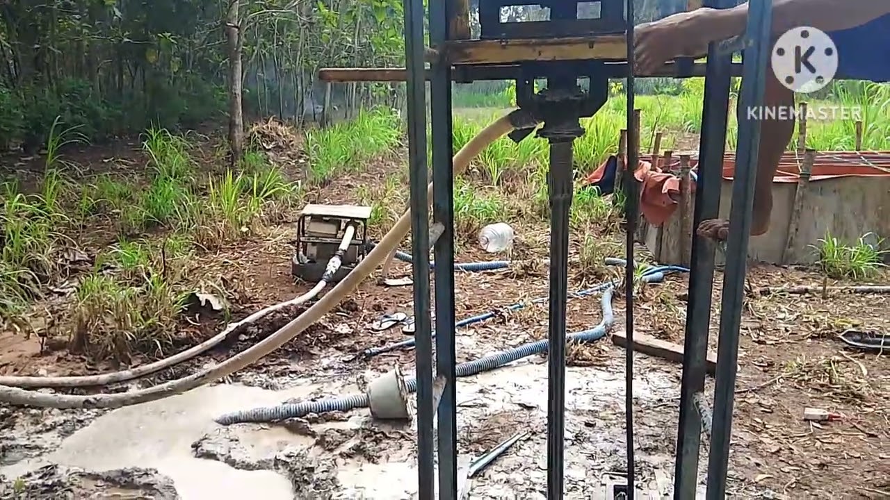 Pengeboran 54 meter ngleri playen gunungkidul..