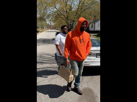 When Mike and Rafi deliver the smoke to Chub’s front door!