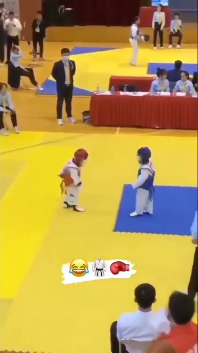 bayi laki-laki lucu & lucu tinju lucu 🥊🥊😜🤓😍🥰😂