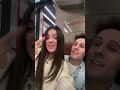 Sofì e Luì cantano in treno le cose che hanno in comune.. ❤️