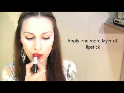 How i put on my red lipstick to make it last and lips appear fuller. great for small lips! facebook page: https://www.facebook.com/stinehof instagram...