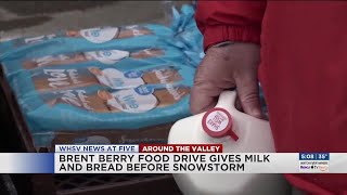 Brent Berry Food Drive gives milk and bread before snow storm
