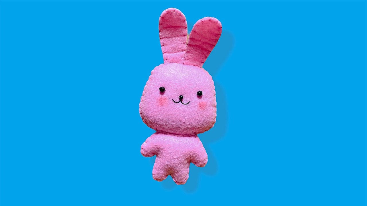 How to make a cute pink bunny keychain || by SHIN’s house - YouTube