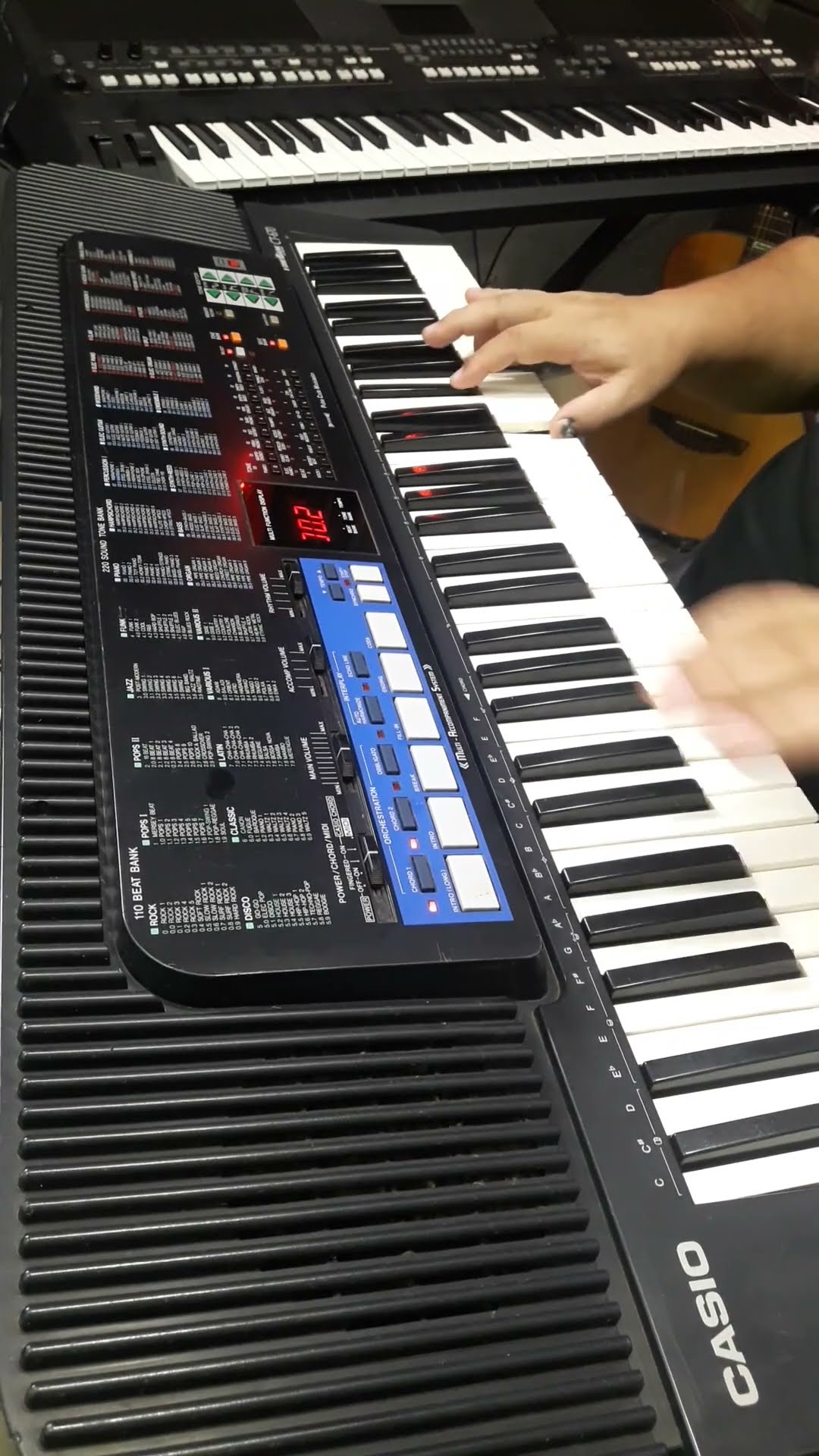 CASIO CT-670 - YouTube