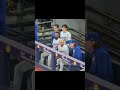 ドジャース・大谷翔平選手、ベッツ、グラスノー、テオスカーの横にいたと思ったら突如ヒマワリの種を豪快に食べだす #shoheiohtani