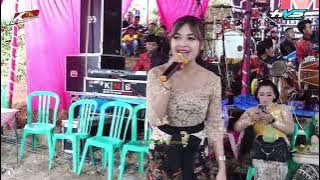 Putri Kristia - Melepas Lajang - Cover KMB gedrug Dragen - BG AUDIO - HVS SRAGEN