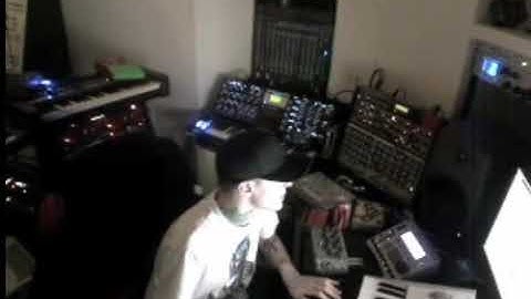 deadmau5 Tutorial - ustream - April 3rd 2011 (2+ hours)