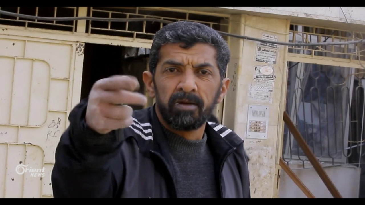 قوات النظام تواصل استهداف حي الوعر في حمص