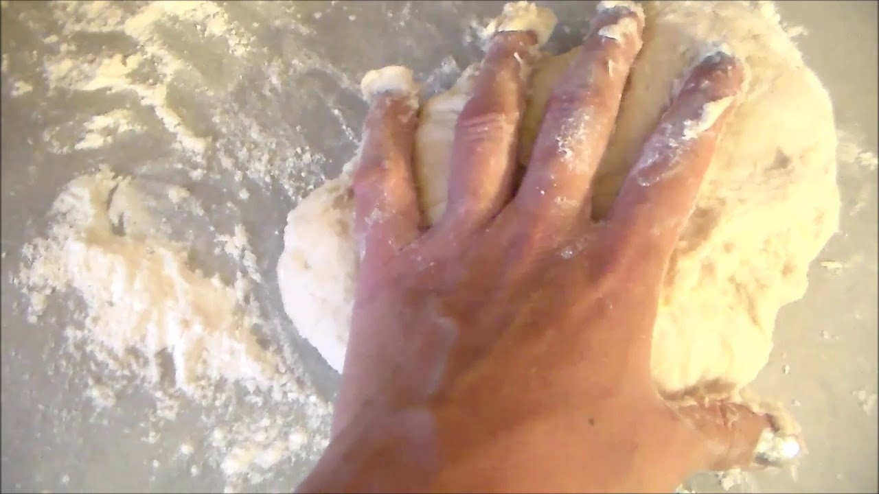 Homemade Dinner Rolls  {Over50andFantabulous}