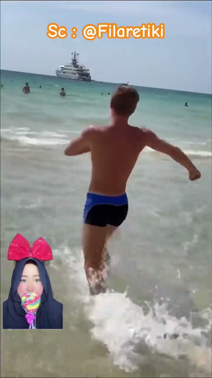 WAJAH MAMA KENA PASIR PANTAI ⁉️Si Adik balik mengerjai si Om Jahat ‼️ @Filaretiki #shorts #funny