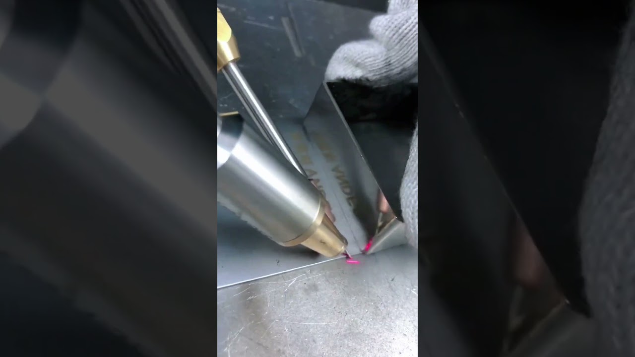 China Laser Manufacturer 2000W Continuous Fiber Laser Welding Machine 