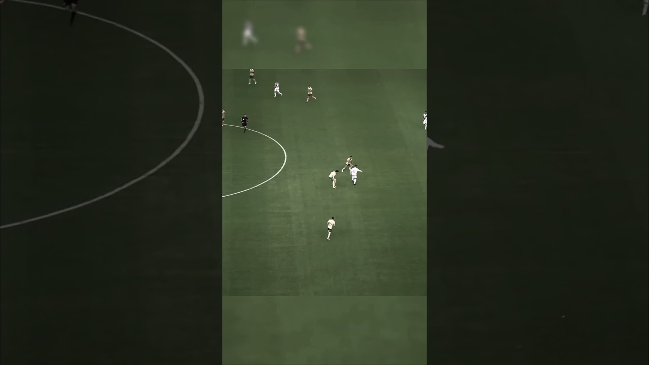 Coutinho dribbling😪💨