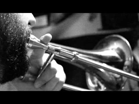 Hornsman Coyote &