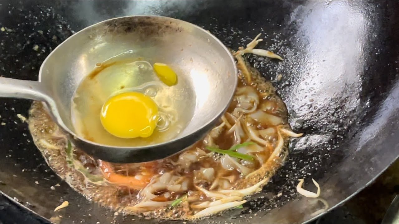 Crazy flood pattaya fried rice - Malaysian Street Food