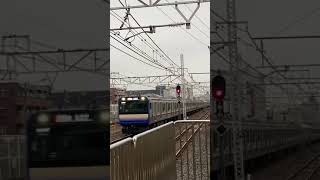 総武快速線e235系西船橋駅通過シーン