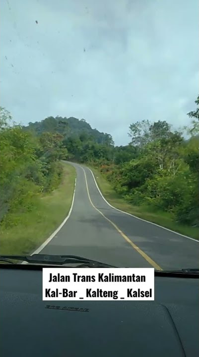 Mulus... Jalan Trans Kalimantan yang menghubungkan 3 Pulau sekaligus. Kalsel-Kalteng-Kalbar.