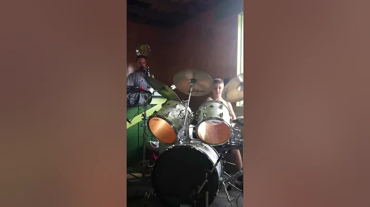 Fonic with guest drummer Will Clendenen