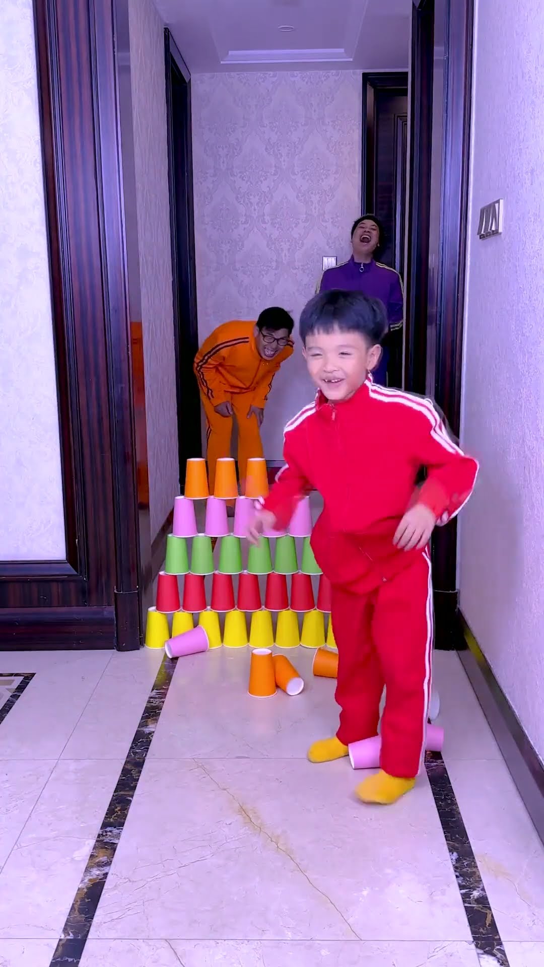 Jumping Contest! The Cup Is Too High!#Funnyfamily#Partygames#Shorts#Challenge
