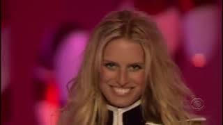 Victoria's Secret fashion show 2005 [HD] Sexy Toys