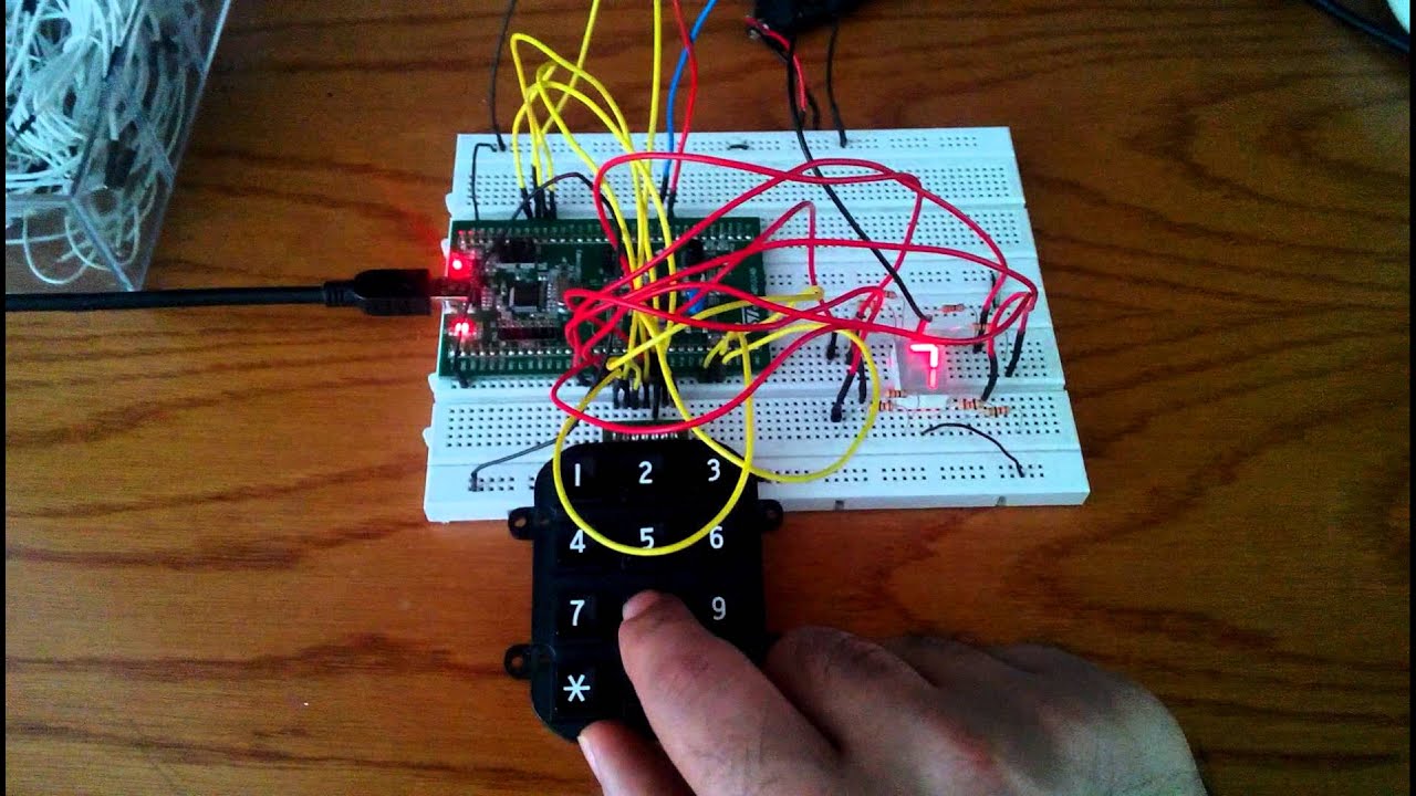 STM32F0DISCOVERY KEYPAD+7SEGMENT (DEMO) - YouTube